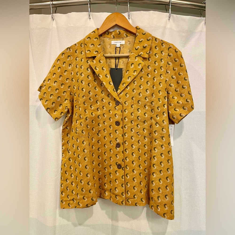 VETTA Women's Linen Collared Shirt - Wander Capsule - Moon Print - Small - NWT!